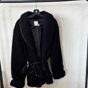 Elegant Black Teddy Jacket for Women